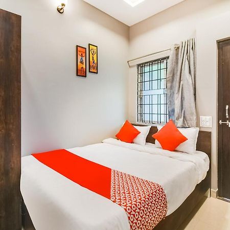 Oyo 60726 Hotel Vrindavan Bilaspur  Exterior photo