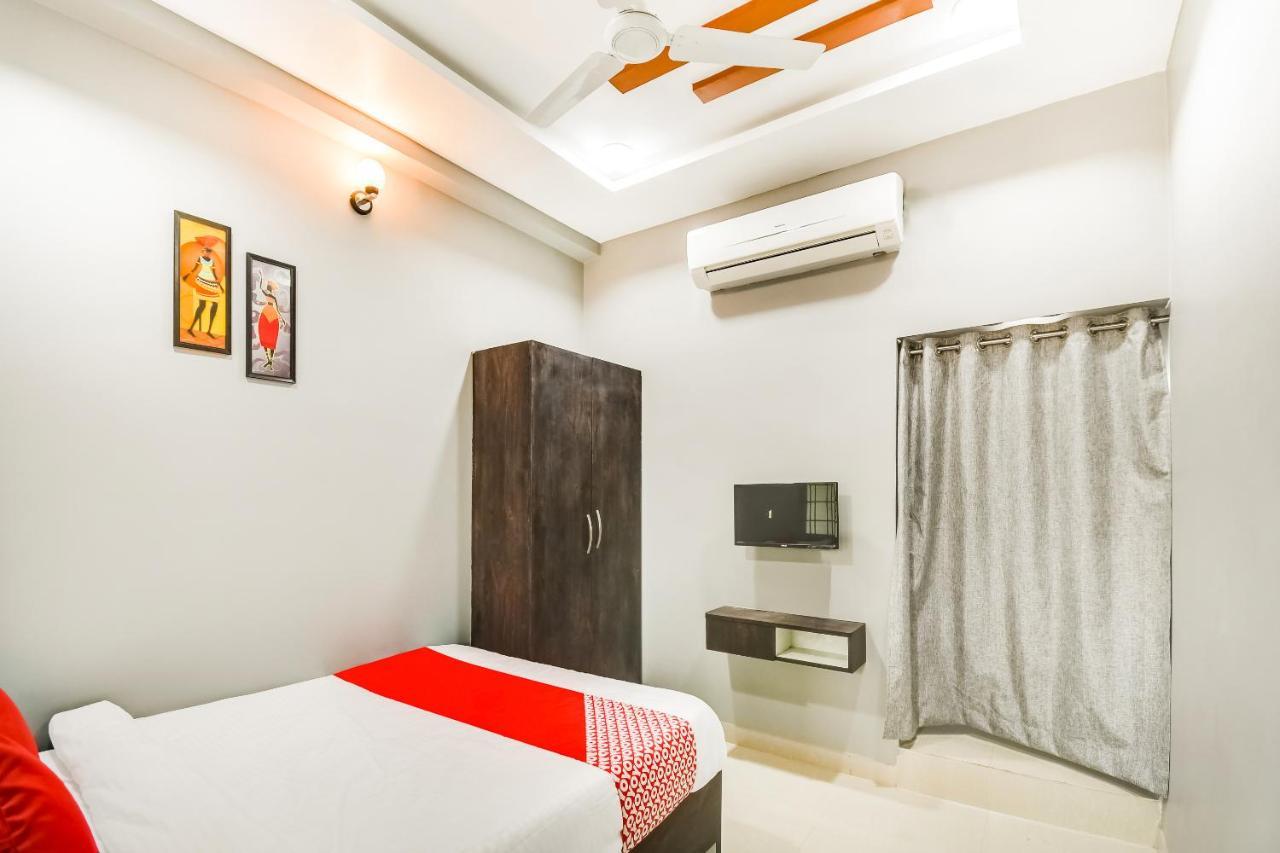Oyo 60726 Hotel Vrindavan Bilaspur  Exterior photo